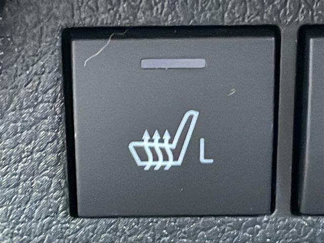 ムーヴキャンバス ストライプスＧ　禁煙車　純正ナビ　３６０°カメラ　衝突軽減ブレーキ　シートヒーター　両側パワースライドドア　ホットカップホルダー　フルセグＴＶ　アイドリングストップ　ＥＴＣ　サイドエアバッグ　純正マット　盗難防止（30枚目）