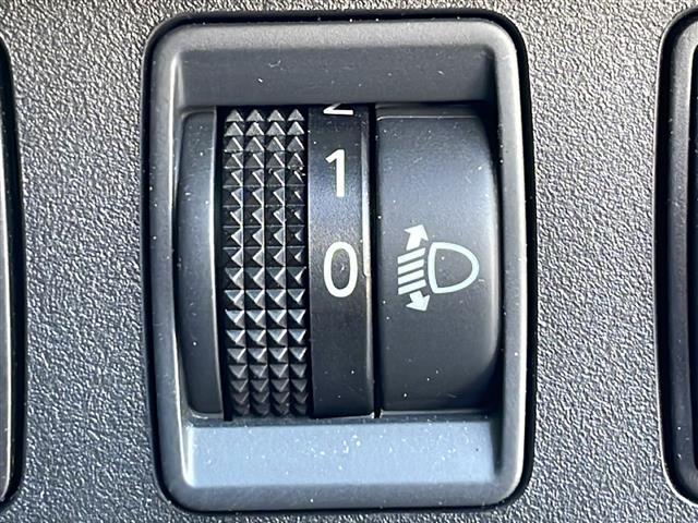 ノート e-パワー B 禁煙車 社外ナビ AM/FM/SD Bluetooth エマージェンシーブレーキ レーンキープアシスト パーキングセンサー 前後コーナーセンサー ドライブレコーダー ETC バックカメラ スマートキー(27枚目)