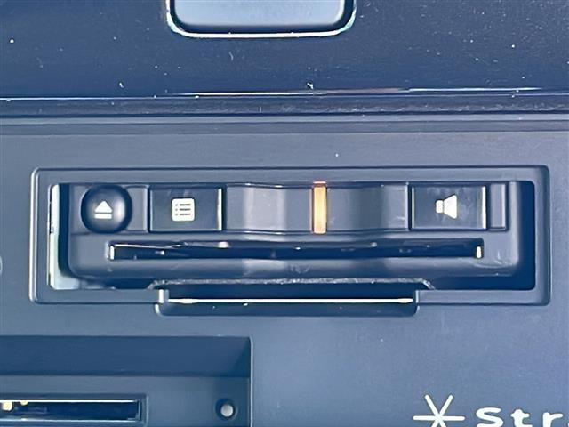 ノート e-パワー B 禁煙車 社外ナビ AM/FM/SD Bluetooth エマージェンシーブレーキ レーンキープアシスト パーキングセンサー 前後コーナーセンサー ドライブレコーダー ETC バックカメラ スマートキー(30枚目)