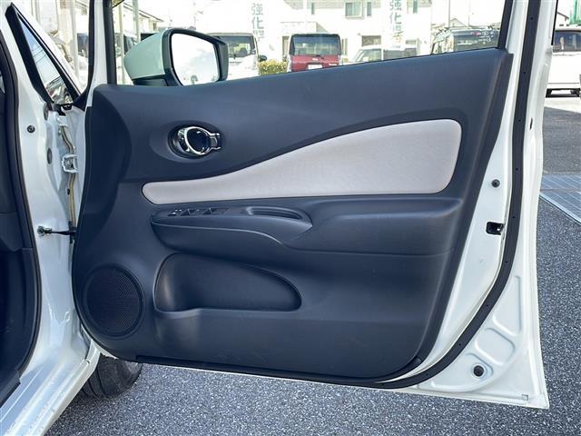 ノート e-パワー B 禁煙車 社外ナビ AM/FM/SD Bluetooth エマージェンシーブレーキ レーンキープアシスト パーキングセンサー 前後コーナーセンサー ドライブレコーダー ETC バックカメラ スマートキー(35枚目)