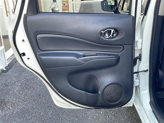 ノート e-パワー B 禁煙車 社外ナビ AM/FM/SD Bluetooth エマージェンシーブレーキ レーンキープアシスト パーキングセンサー 前後コーナーセンサー ドライブレコーダー ETC バックカメラ スマートキー(38枚目)