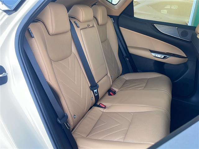 NX NX350h バージョンL 禁煙車 レクサスセーフティシステム 純正ディスプレイオーディオナビ AppleCarPlay クルーズコントロール クリアランスソナー レーンキープアシスト アラウンドビュー パノラマサンルーフ(14枚目)