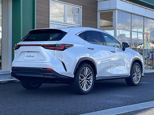 NX NX350h バージョンL 禁煙車 レクサスセーフティシステム 純正ディスプレイオーディオナビ AppleCarPlay クルーズコントロール クリアランスソナー レーンキープアシスト アラウンドビュー パノラマサンルーフ(18枚目)