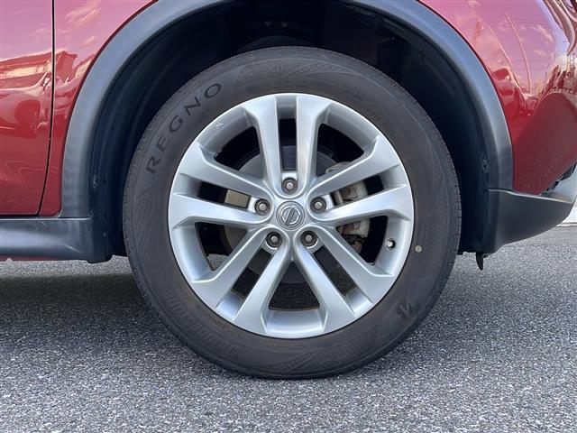 ジューク 15RX Vセレクション 禁煙車 純正ナビ Bluetooth 衝突軽減ブレーキ レーンキープアシスト アイドリングストップ ETC ドライブレコーダー バックカメラ 純正アルミホイール 純正マット バックカメラ オートライト(16枚目)