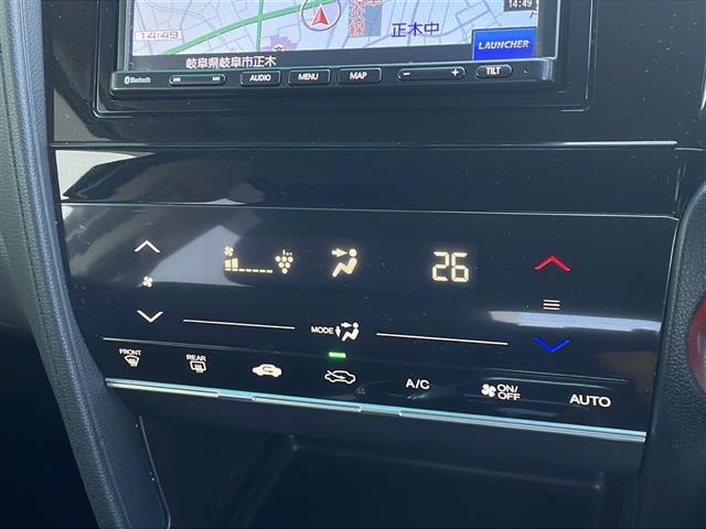 シャトル ハイブリッド　ホンダセンシング　禁煙車　社外ナビ　ＡＭ／ＦＭ　Ｂｌｕｅｔｏｏｔｈ　クルーズコントロール　レーンキープ　衝突軽減　バックカメラ　ビルトインＥＴＣ　ドライブレコーダー　純正マット　ドアバイザー　オートライト　スマートキー（10枚目）