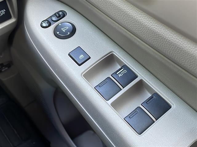 Ｎ－ＷＧＮ Ｇ・Ａパッケージ　禁煙車　純正ナビ　ワンセグＴＶ　バックミラー型ドライブレコーダー　アイドリングストップ　純正フロアマット　プッシュスタート　オートエアコン　オートライト　オートハイビーム　スマートキー　電動格納ミラー（8枚目）