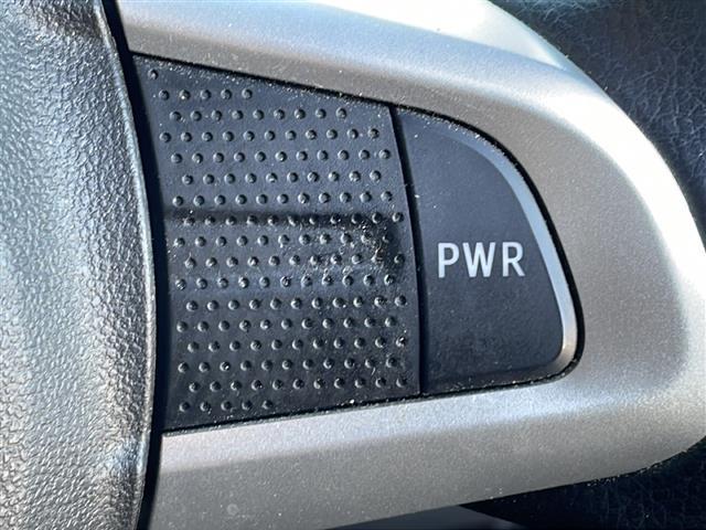 タント カスタムＲＳ　トップエディションＶＳ　ＳＡＩＩＩ　禁煙車　純正フルセグナビ　４ＷＤ　両側パワースライドドア　アラウンドビュー　衝突軽減ブレーキ　レーンキープアシスト　シートヒーター　ＥＴＣ　バックカメラ　ハーフレザー　純正アルミホイール　スマートキー（8枚目）