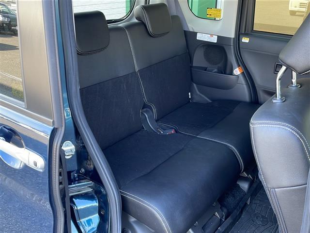 タント カスタムＲＳ　トップエディションＶＳ　ＳＡＩＩＩ　禁煙車　純正フルセグナビ　４ＷＤ　両側パワースライドドア　アラウンドビュー　衝突軽減ブレーキ　レーンキープアシスト　シートヒーター　ＥＴＣ　バックカメラ　ハーフレザー　純正アルミホイール　スマートキー（14枚目）