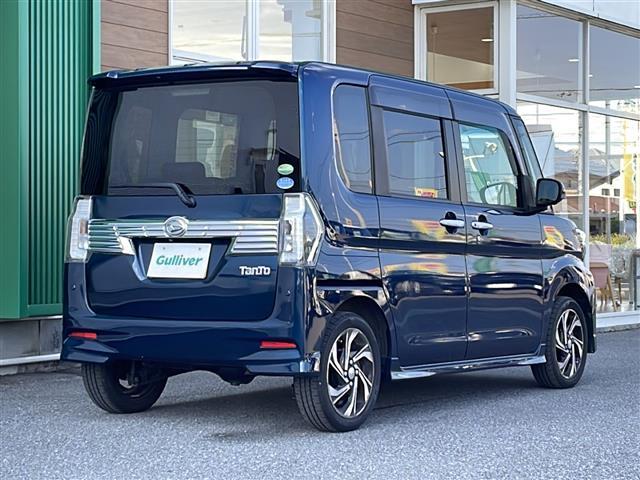 タント カスタムＲＳ　トップエディションＶＳ　ＳＡＩＩＩ　禁煙車　純正フルセグナビ　４ＷＤ　両側パワースライドドア　アラウンドビュー　衝突軽減ブレーキ　レーンキープアシスト　シートヒーター　ＥＴＣ　バックカメラ　ハーフレザー　純正アルミホイール　スマートキー（18枚目）