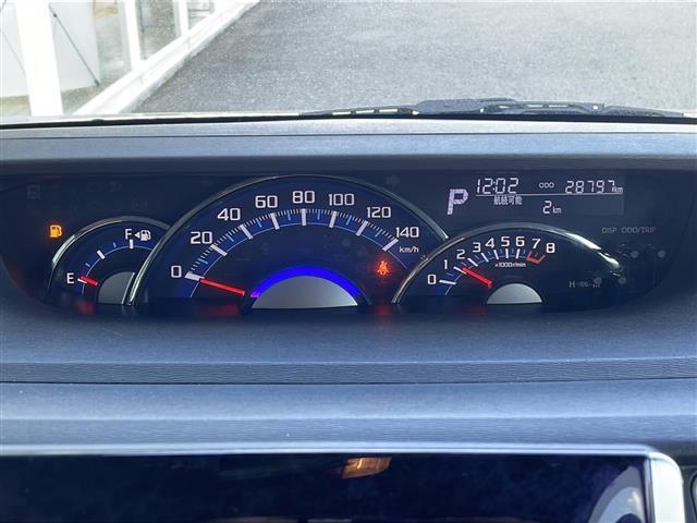 タント カスタムＲＳ　トップエディションＶＳ　ＳＡＩＩＩ　禁煙車　純正フルセグナビ　４ＷＤ　両側パワースライドドア　アラウンドビュー　衝突軽減ブレーキ　レーンキープアシスト　シートヒーター　ＥＴＣ　バックカメラ　ハーフレザー　純正アルミホイール　スマートキー（21枚目）