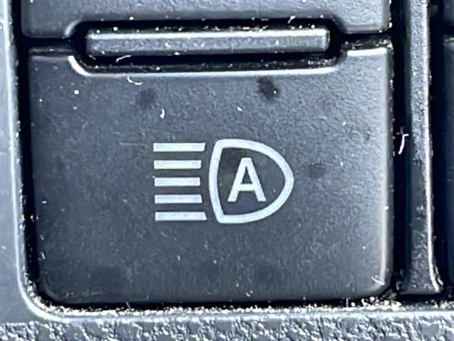 タント カスタムＲＳ　トップエディションＶＳ　ＳＡＩＩＩ　禁煙車　純正フルセグナビ　４ＷＤ　両側パワースライドドア　アラウンドビュー　衝突軽減ブレーキ　レーンキープアシスト　シートヒーター　ＥＴＣ　バックカメラ　ハーフレザー　純正アルミホイール　スマートキー（26枚目）