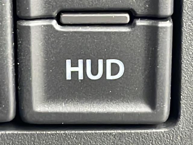 ソリオバンディット ハイブリッドＭＶ　禁煙車　社外フルセグナビ　クルーズコントロール　衝突軽減ブレーキ　レーンキープアシスト　片側パワースライドドア　ヘッドアップディスプレイ　クリアランスソナー　純正アルミホイール　純正マット　盗難防止（12枚目）