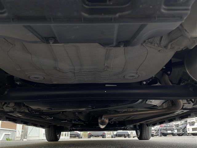 ソリオバンディット ハイブリッドＭＶ　禁煙車　社外フルセグナビ　クルーズコントロール　衝突軽減ブレーキ　レーンキープアシスト　片側パワースライドドア　ヘッドアップディスプレイ　クリアランスソナー　純正アルミホイール　純正マット　盗難防止（43枚目）