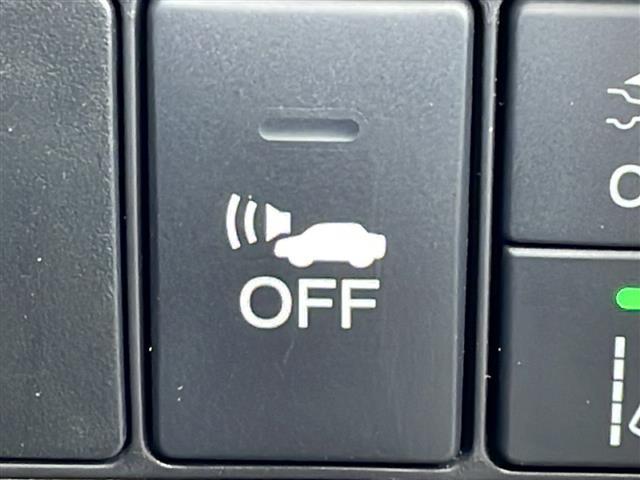 ヴェゼル ハイブリッド　禁煙車　ホンダセンシング　純正ナビ　ＨＤＭＩ　衝突軽減ブレーキ　レーンキープアシスト　カーテンエアバッグ　バックカメラ　ビルトインＥＴＣ　前後ドライブレコーダー　純正アルミホイール　純正フロアマット（30枚目）