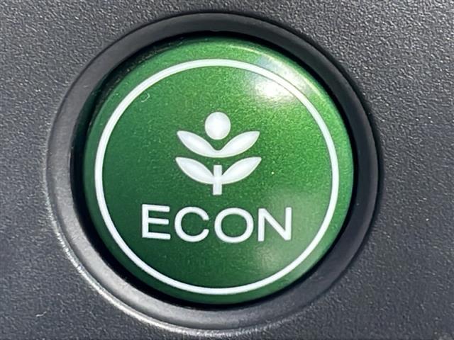 ヴェゼル ハイブリッド　禁煙車　ホンダセンシング　純正ナビ　ＨＤＭＩ　衝突軽減ブレーキ　レーンキープアシスト　カーテンエアバッグ　バックカメラ　ビルトインＥＴＣ　前後ドライブレコーダー　純正アルミホイール　純正フロアマット（32枚目）