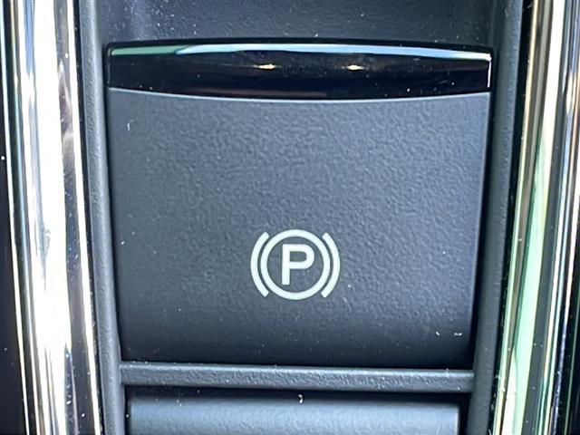 ヴェゼル ハイブリッド　禁煙車　ホンダセンシング　純正ナビ　ＨＤＭＩ　衝突軽減ブレーキ　レーンキープアシスト　カーテンエアバッグ　バックカメラ　ビルトインＥＴＣ　前後ドライブレコーダー　純正アルミホイール　純正フロアマット（37枚目）