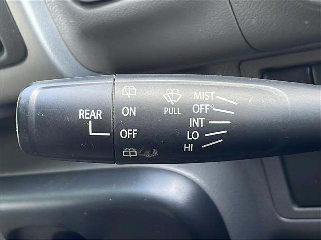 ＮＶ１００クリッパーバン ＤＸ　禁煙車　社外ナビ　フルセグＴＶ　ＡＭ／ＦＭ　Ｂｌｕｅｔｏｏｔｈ　バックカメラ　ＥＴＣ　ＭＴモード付ＡＴ　社外アルミホイール　純正フロアマット　スライドドア　ベンチシート　エアコン　パワーステアリング（9枚目）