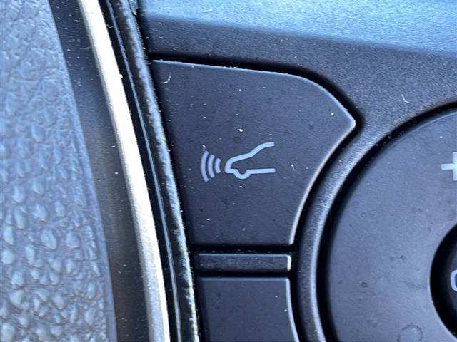 カローラスポーツ G Z 禁煙車 純正ナビ Miracast フルセグTV クルーズコントロール レーンキープアシスト 前後コーナーセンサー 衝突軽減ブレーキ バックカメラ シートヒーター 純正18インチアルミ スマートキー(9枚目)