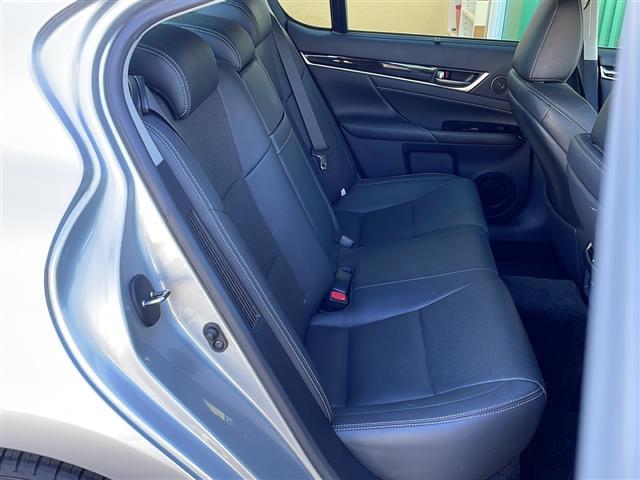 ＧＳ ＧＳ４５０ｈ　Ｉパッケージ　禁煙車　純正ナビ　フルセグＴＶ　Ｂｌｕｅｔｏｏｔｈ　クルーズコントロール　クリアランスソナー　前後コーナーセンサー　パワーシート　シートヒーター　エアシート　レザーシート　カードキー　ビルトインＥＴＣ（14枚目）