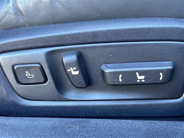 ＧＳ ＧＳ４５０ｈ　Ｉパッケージ　禁煙車　純正ナビ　フルセグＴＶ　Ｂｌｕｅｔｏｏｔｈ　クルーズコントロール　クリアランスソナー　前後コーナーセンサー　パワーシート　シートヒーター　エアシート　レザーシート　カードキー　ビルトインＥＴＣ（27枚目）