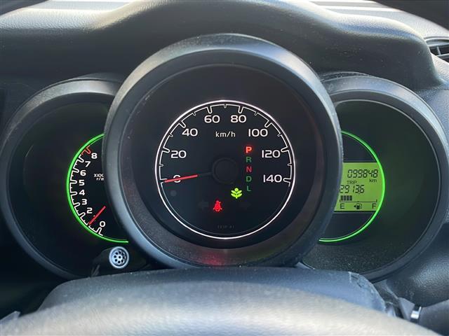 N-BOX G SSパッケージ 禁煙車 純正ナビ フルセグTV Bluetooth 4WD 両側パワースライドドア シートヒーター 社外ETC アイドリングストップ カーテンエアバッグ 純正アルミホイール 純正マット スマートキー(21枚目)