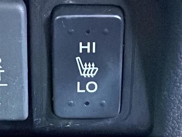 N-BOX G SSパッケージ 禁煙車 純正ナビ フルセグTV Bluetooth 4WD 両側パワースライドドア シートヒーター 社外ETC アイドリングストップ カーテンエアバッグ 純正アルミホイール 純正マット スマートキー(22枚目)