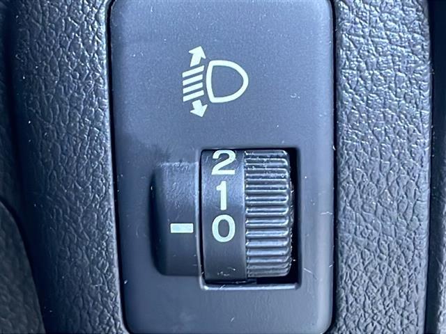 N-BOX G SSパッケージ 禁煙車 純正ナビ フルセグTV Bluetooth 4WD 両側パワースライドドア シートヒーター 社外ETC アイドリングストップ カーテンエアバッグ 純正アルミホイール 純正マット スマートキー(35枚目)