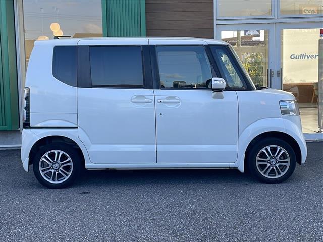 N-BOX G SSパッケージ 禁煙車 純正ナビ フルセグTV Bluetooth 4WD 両側パワースライドドア シートヒーター 社外ETC アイドリングストップ カーテンエアバッグ 純正アルミホイール 純正マット スマートキー(41枚目)