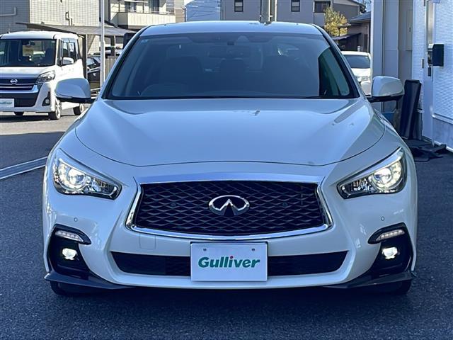 スカイライン ３５０ＧＴ　ハイブリッド　タイプＳＰ　禁煙車　純正ナビ　フルセグＴＶ　クルーズコントロール　衝突軽減ブレーキ　前後コーナーセンサー　サンルーフ　シートヒーター　ＢＯＳＥスピーカー　パワーシート　レザーシート　純正アルミホイール　純正マット（17枚目）