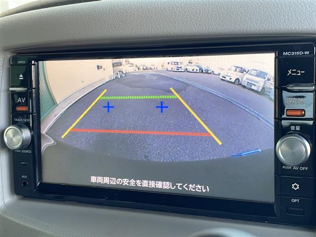 キューブ 15X Vセレクション 禁煙車 純正ナビ フルセグTV バックカメラ ビルトインETC ドライブレコーダー 社外アルミホイール 純正マット アイドリングストップ プッシュスタート フォグライト オートエアコン スマートキー(4枚目)