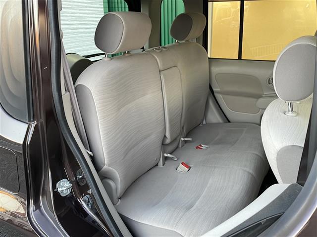 キューブ 15X Vセレクション 禁煙車 純正ナビ フルセグTV バックカメラ ビルトインETC ドライブレコーダー 社外アルミホイール 純正マット アイドリングストップ プッシュスタート フォグライト オートエアコン スマートキー(14枚目)