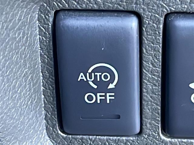 キューブ 15X Vセレクション 禁煙車 純正ナビ フルセグTV バックカメラ ビルトインETC ドライブレコーダー 社外アルミホイール 純正マット アイドリングストップ プッシュスタート フォグライト オートエアコン スマートキー(24枚目)