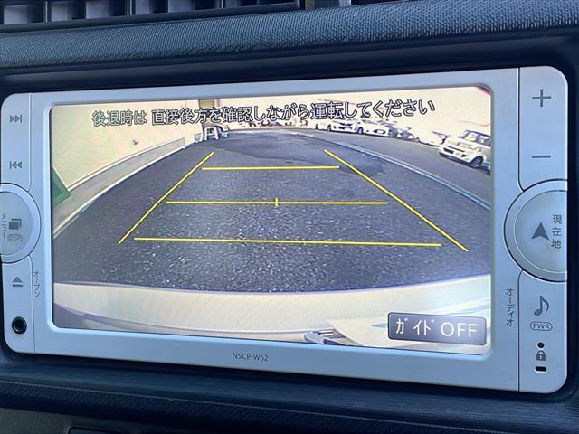 アクア Ｓ　禁煙車　純正ナビ　ＡＭ／ＦＭ／ＣＤ　ワンセグＴＶ　Ｂｌｕｅｔｏｏｔｈ　バックカメラ　ＥＴＣ　ハンドルスイッチ　純正マット　ドアバイザー　プッシュスタート　オートエアコン　オートライト　電動格納ミラー（4枚目）