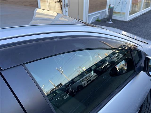 アクア Ｓ　禁煙車　純正ナビ　ＡＭ／ＦＭ／ＣＤ　ワンセグＴＶ　Ｂｌｕｅｔｏｏｔｈ　バックカメラ　ＥＴＣ　ハンドルスイッチ　純正マット　ドアバイザー　プッシュスタート　オートエアコン　オートライト　電動格納ミラー（28枚目）