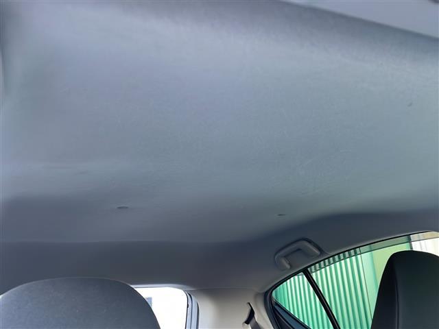 アクア Ｓ　禁煙車　純正ナビ　ＡＭ／ＦＭ／ＣＤ　ワンセグＴＶ　Ｂｌｕｅｔｏｏｔｈ　バックカメラ　ＥＴＣ　ハンドルスイッチ　純正マット　ドアバイザー　プッシュスタート　オートエアコン　オートライト　電動格納ミラー（30枚目）