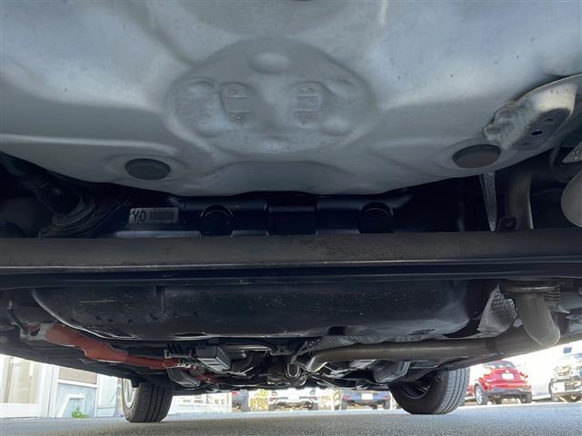 アクア Ｓ　禁煙車　純正ナビ　ＡＭ／ＦＭ／ＣＤ　ワンセグＴＶ　Ｂｌｕｅｔｏｏｔｈ　バックカメラ　ＥＴＣ　ハンドルスイッチ　純正マット　ドアバイザー　プッシュスタート　オートエアコン　オートライト　電動格納ミラー（43枚目）