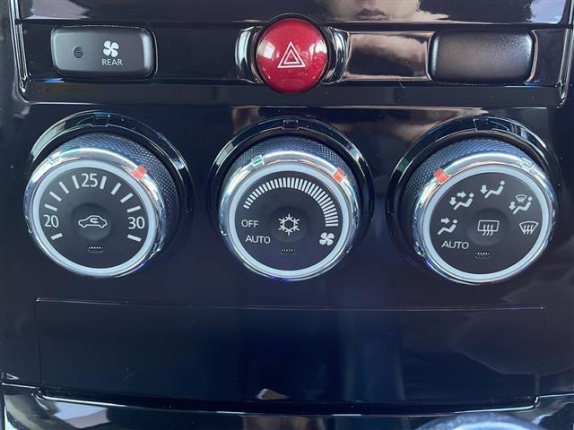 デリカＤ：５ Ｄ　パワーパッケージ　禁煙車　社外８型ナビ　フリップダウンモニター　両側パワースライドドア　バックカメラ　ドライブレコーダー　シートヒーター　パドルシフト　スマートキー　ルーフキャリア　リアラダー　マッドガード　フォグ（33枚目）