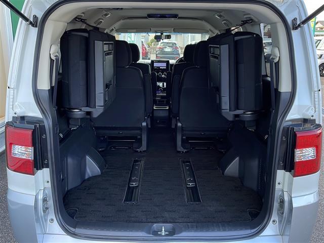 デリカＤ：５ Ｄ　パワーパッケージ　禁煙車　社外８型ナビ　フリップダウンモニター　両側パワースライドドア　バックカメラ　ドライブレコーダー　シートヒーター　パドルシフト　スマートキー　ルーフキャリア　リアラダー　マッドガード　フォグ（37枚目）