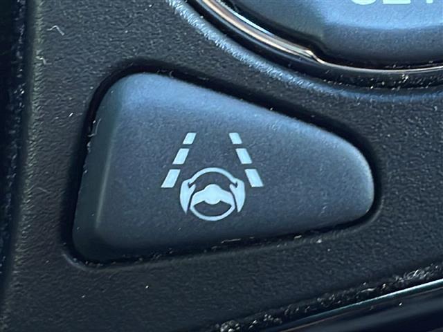 ヴェゼル ハイブリッドX・ホンダセンシング 禁煙車 純正ナビ 衝突軽減ブレーキ バックカメラ ホンダセンシング LKA アクティブクルーズコントロール LEDヘッドライト フォグランプ 電子パーキングブレーキ ブレーキホールド スマートキー(5枚目)