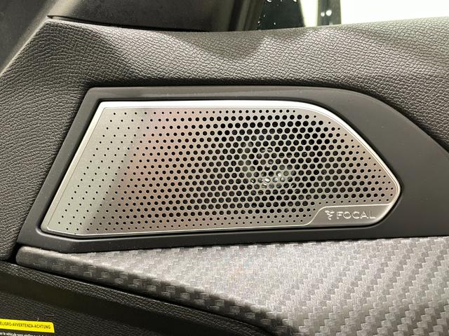 ５０８ ＧＴライン　プレミアムレザーエディション　アクティブクルーズコントロール　レーンキープアシスト　ブラインドスポットモニター　フロントバックソナー　ＬＥＤヘッドライト　インテリジェントハイビーム　純正ナビ　ＴＶ　ＡｐｐｌｅＣａｒＰｌａｙ（20枚目）