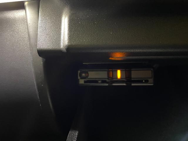 ５０８ ＧＴライン　プレミアムレザーエディション　アクティブクルーズコントロール　レーンキープアシスト　ブラインドスポットモニター　フロントバックソナー　ＬＥＤヘッドライト　インテリジェントハイビーム　純正ナビ　ＴＶ　ＡｐｐｌｅＣａｒＰｌａｙ（42枚目）