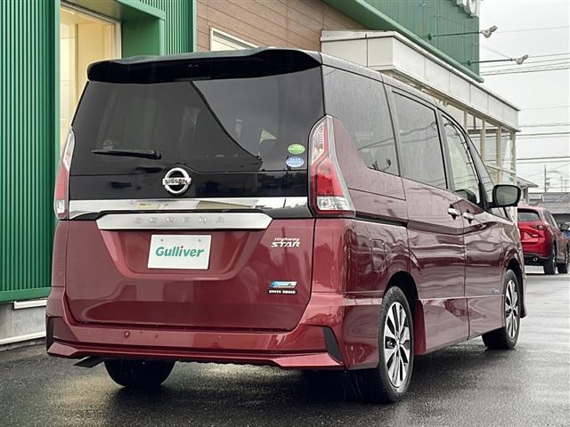 セレナ ハイウェイスターＶセレクションＩＩ　禁煙車　純正ナビ　アラウンドビューモニター　純正フリップダウンモニター　両側パワースライドドア　エマージェンシーブレーキ　クルーズコントロール　オートライト　ＬＥＤヘッドライト　フォグ　インテリキー（19枚目）