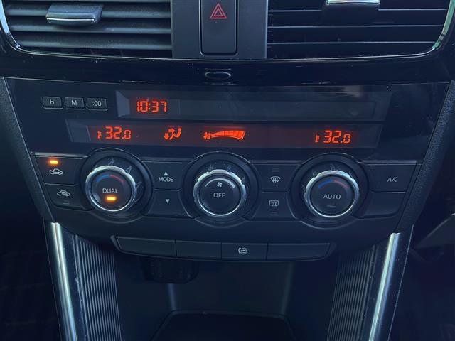 ＣＸ－５ ＸＤ　純正ナビ　バックカメラ　衝突軽減ブレーキ　フルセグ　スマートキー　プッシュスタート　オートライト　ＨＩＤヘッドライト　ステアリングリモコン　フォグランプ　ＥＴＣ　社外アルミホイール　オートエアコン（12枚目）