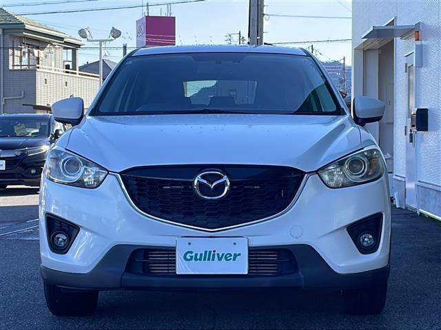 ＣＸ－５ ＸＤ　純正ナビ　バックカメラ　衝突軽減ブレーキ　フルセグ　スマートキー　プッシュスタート　オートライト　ＨＩＤヘッドライト　ステアリングリモコン　フォグランプ　ＥＴＣ　社外アルミホイール　オートエアコン（17枚目）