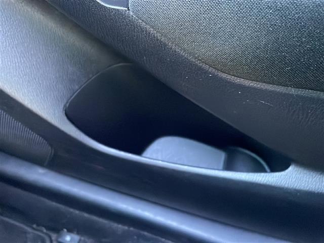 ＣＸ－５ ＸＤ　純正ナビ　バックカメラ　衝突軽減ブレーキ　フルセグ　スマートキー　プッシュスタート　オートライト　ＨＩＤヘッドライト　ステアリングリモコン　フォグランプ　ＥＴＣ　社外アルミホイール　オートエアコン（31枚目）