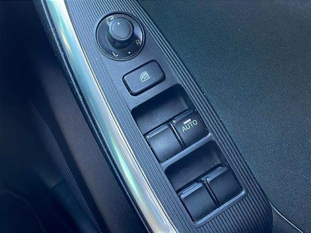 ＣＸ－５ ＸＤ　純正ナビ　バックカメラ　衝突軽減ブレーキ　フルセグ　スマートキー　プッシュスタート　オートライト　ＨＩＤヘッドライト　ステアリングリモコン　フォグランプ　ＥＴＣ　社外アルミホイール　オートエアコン（35枚目）