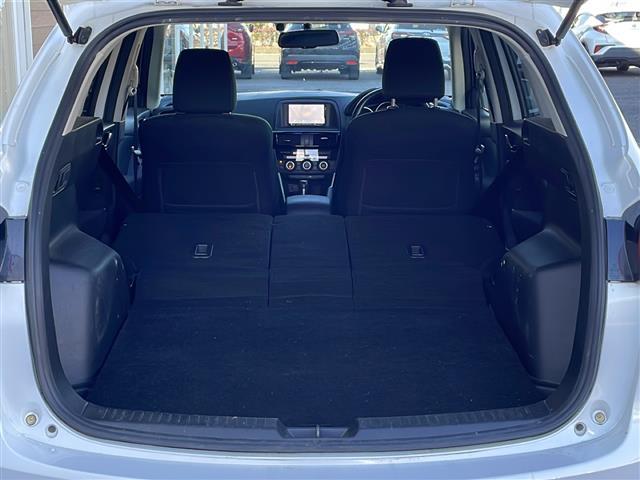 ＣＸ－５ ＸＤ　純正ナビ　バックカメラ　衝突軽減ブレーキ　フルセグ　スマートキー　プッシュスタート　オートライト　ＨＩＤヘッドライト　ステアリングリモコン　フォグランプ　ＥＴＣ　社外アルミホイール　オートエアコン（38枚目）