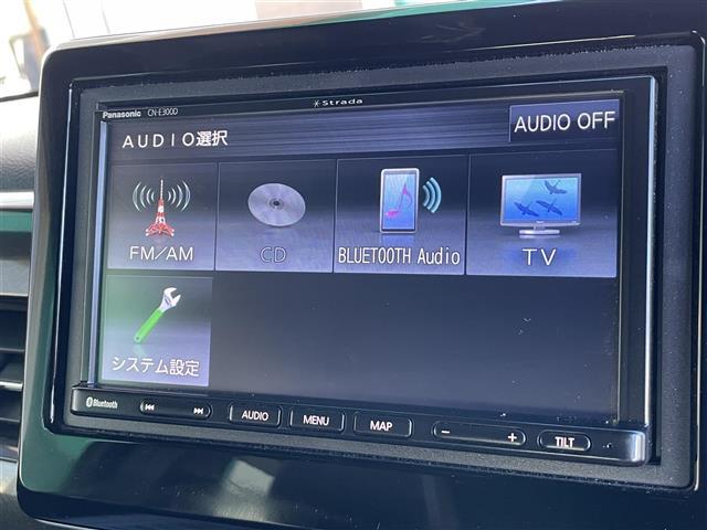 Ｎ－ＢＯＸカスタム Ｇ・Ｌターボホンダセンシング　禁煙車　社外ＳＤナビ　衝突敬遠ブレーキ　両側パワースライドドア　ＬＫＡ　レーダークルーズコントロール　バックカメラ　ハーフレザーシート　　　スマートキー　プッシュスタート　　オートライト　ＬＥＤ　ＢＴ（3枚目）