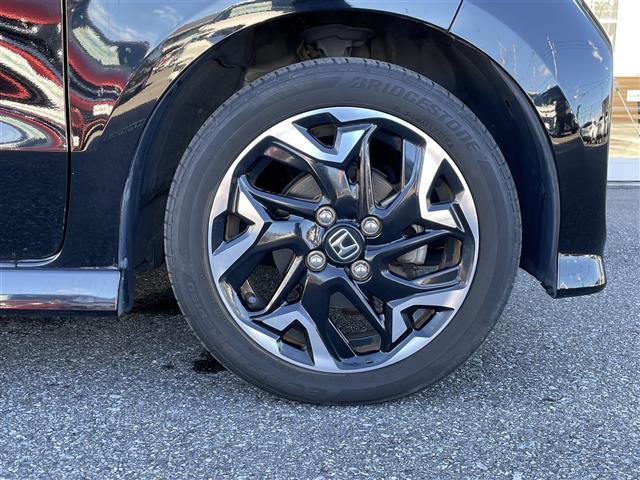 Ｎ－ＢＯＸカスタム Ｇ・Ｌターボホンダセンシング　禁煙車　社外ＳＤナビ　衝突敬遠ブレーキ　両側パワースライドドア　ＬＫＡ　レーダークルーズコントロール　バックカメラ　ハーフレザーシート　　　スマートキー　プッシュスタート　　オートライト　ＬＥＤ　ＢＴ（16枚目）