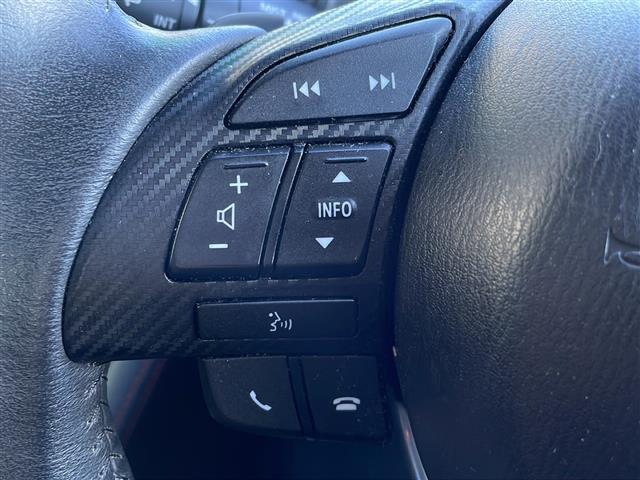 デミオ ＸＤツーリング　禁煙車　純正コネクトナビ　衝突軽減ブレーキ　バックカメラ　クルーズコントロール　ＥＴＣ　スマートキー　プッシュスタート　アイドリングストップ　フルセグＴＶ　純正アルミホイール　オートライト　ＨＩＤ（7枚目）